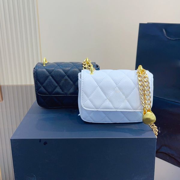 

fashion black chain wallets woc purses mini shoulder bag caviar leather pocket small crossbody luxury style simple heart lock ladies bag sum, Red;black