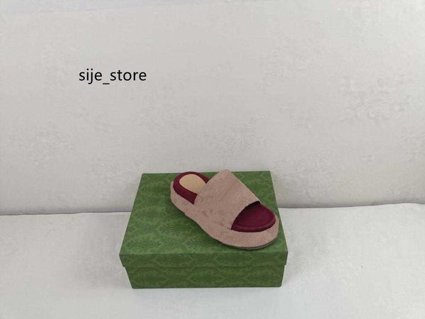 

new designer women's fashion slippers platform sandals canvas wedges women's luxury flat embroidered printed rubber loafers 6 colo, Black