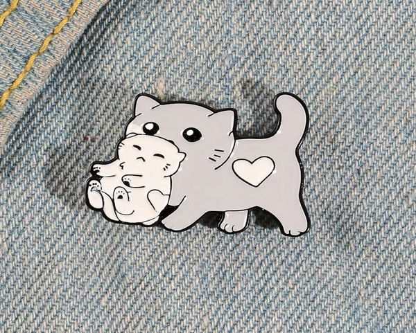 

cartoon cat mother carrying baby cat enamel pins cute brooches for love heart animal enamel pin jewelry gift for kid accessories c4277066, Blue