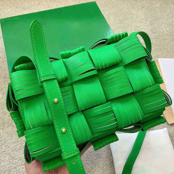 

prdbag triangle evening bags shoulder woven women beach handbag brand designer fashion tassel crossbody wallet 220825