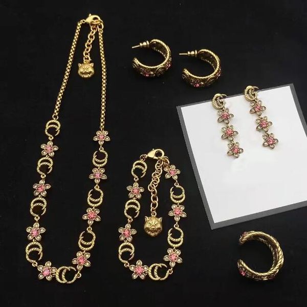 

necklace designer necklace ladies flower letter heavy decoration color diamond bracelet exaggerated pendant earrings 925 silver needle jewel, Black