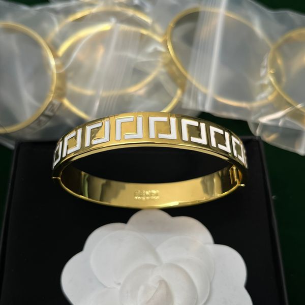 

double letters designer bracelets vintage couple ladies men european and american enamel bracelets jewellery, Black