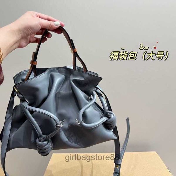 

tote bags lady pleated dark spain loewsbag girl leather totes bag designer's flamenco cloud cool designer style minimalist lazy commuti