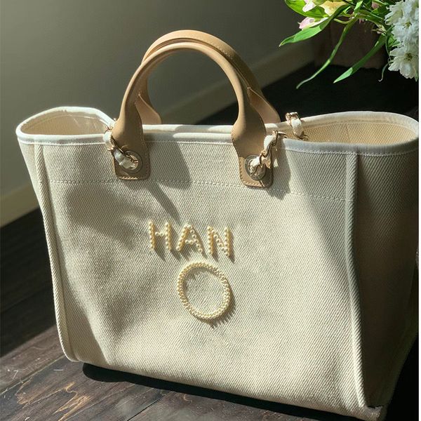 

women beach bags designer fashion luxury shoulder bags totes high-capacity spaciousbody leisure time spend one's holidays pearl woman h
