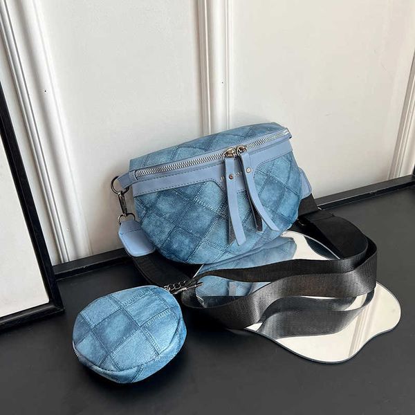 

version of women's bag fashionable and westernized with a texture of 2023. simple women's one shoulder diamond grid two in one sad