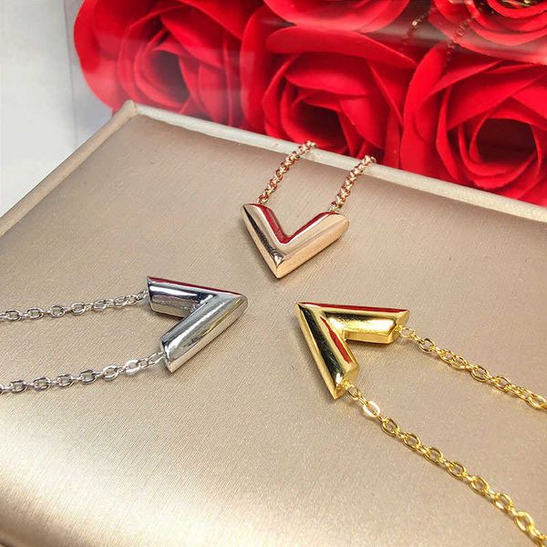 

lvity fading never 3 colors stainless steel gold necklace v letter pendant classic style designer necklaces love women jewelry wholesale, Silver