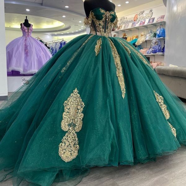 

luxury emerald green quinceanera dresses glittering vestidos de 15 anos floral beading gold applique formal party prom ball gown, Blue;red