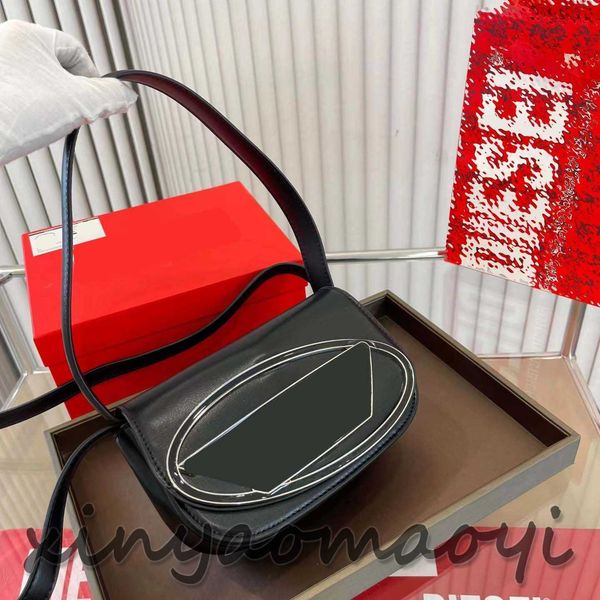 

designer bag fashion strap handbag plaid handbag ladies luxury dinner bag a variety of material patterns v104208 black leather fabric
