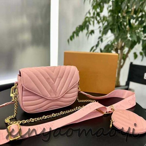

luxury women's shoulder bag designer chain bag leather mailman bag tote bag removable small round purse vintage gold hardware v104278 p