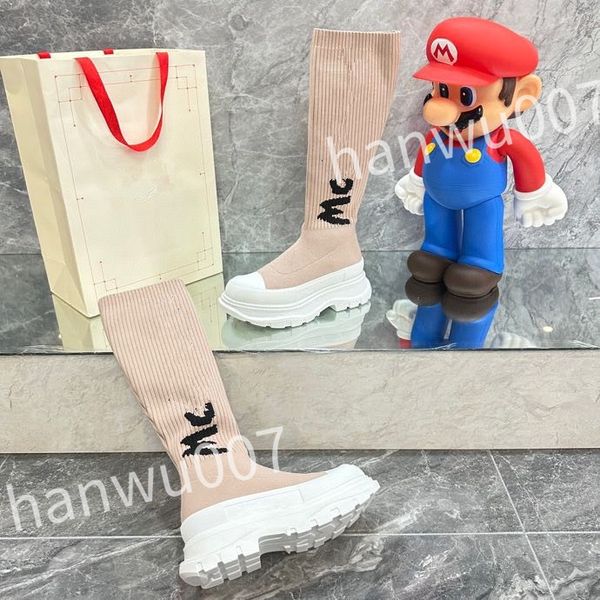 

2023 new luxury fashion casual shoes boot men women design winter warm leather thick soled sock boots sports runners sneakers xsd221120, Black