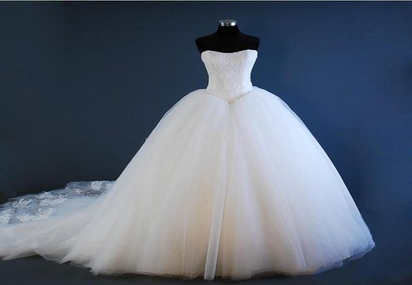 

kim kardashian wedding dresses strapless lace bodice tulle ball gown elegant corset bridal simple court train 2021 gorgeous celebr8443746, White
