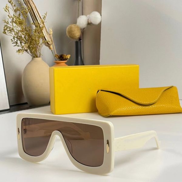 

luxury designer polarized sunglasses 40106 man woman personality beach sun glasses retro small frame design uv400 comes with a random high-e, White;black