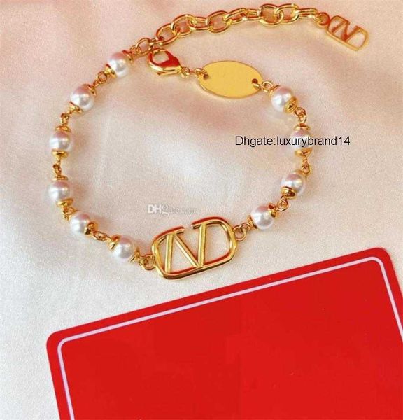 

designer bracelet letter v jewelry necklace luxury women fashion jewelry pearl metal valentinoly day gift sdf6727196, Golden;silver