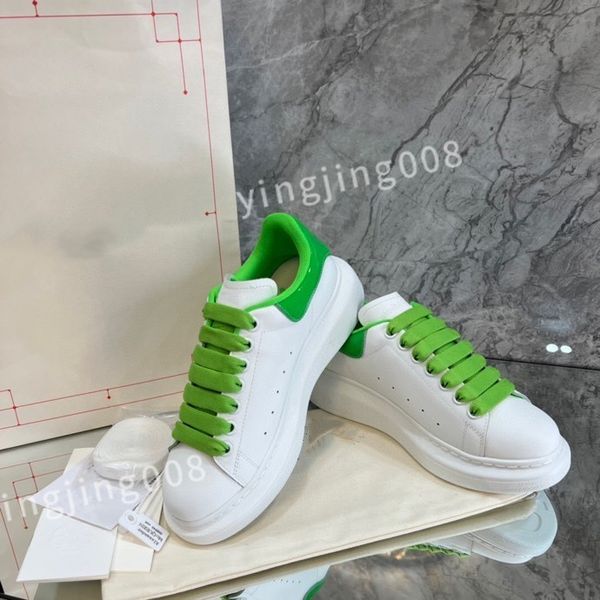 

2023 new designer men's fashion training shoes women's four seasons youth shoes fashion travel little white shoes couple shoe xsd2, Black