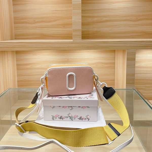 

2023 luxurys designers bags women handbag crossbody bag shoulder lady wallet simple versatile metal letter leather solid leather postman han