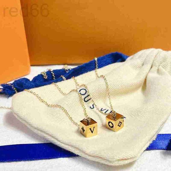 

pendant necklaces designer womens lock necklace luxury diamonds fashion for women mens gold silver necklace couple jewelry zmhj
