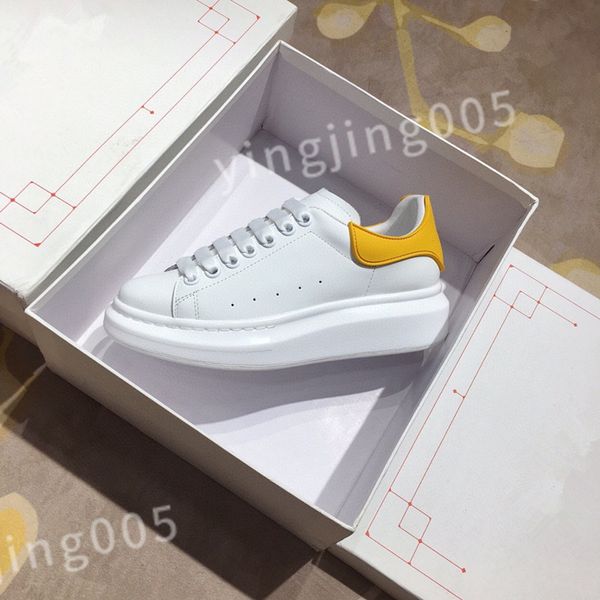 

2023 new luxurys out of office white shoes designer women sneakers mixed color lace up flat casual men spring autumn walking shoes size 35-4, Black