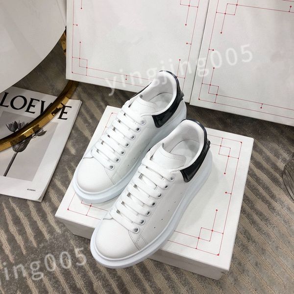 

2023 luxury men and womens arrow couple walking sports mens brand-name sneakers ladies jogging shoe non-slip soles hl210601, Black
