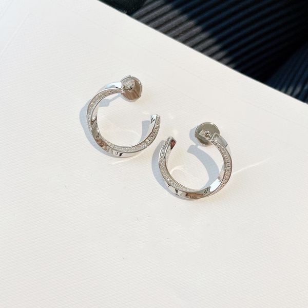 

designer earrings fashion luxury jewelry stud tsyiay, Golden;silver