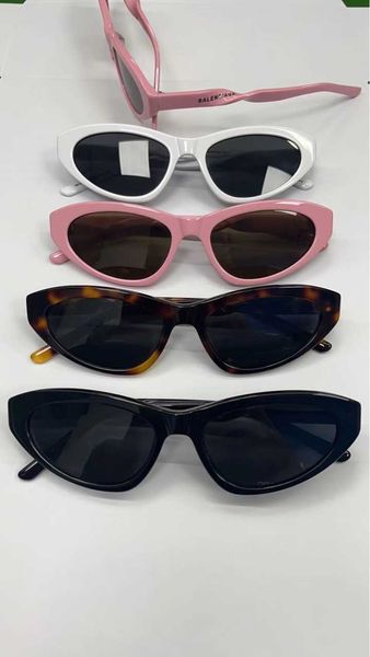 

paris women's family twisted leg pink sunglasses tourism concave party, White;black