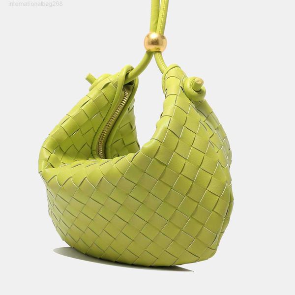 

2023 new genuine cowhide woven underarm bag with drawcord women's handbag with large capacity and temperament korean single-shoulder sa