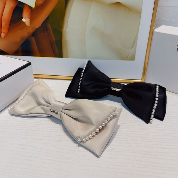 

black white luxury women barrettes bowknot diamond designers hair clips fashion pearl letter girls hair barrette 2colors, Golden;silver