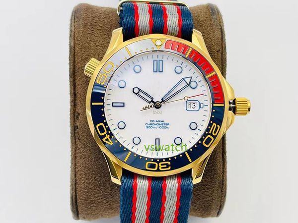 

omf 007 watch 42mm with 2507 movement calendar for quick jump sapphire mirror steel polished brushed case, Slivery;golden