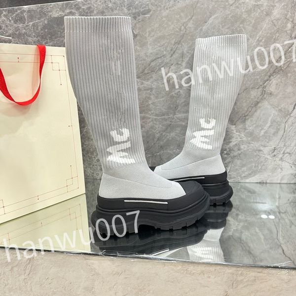 

new luxurys fashion casual shoes boot men women design winter warm leather thick soled sock boots sports runners sneakers xsd221120, Black