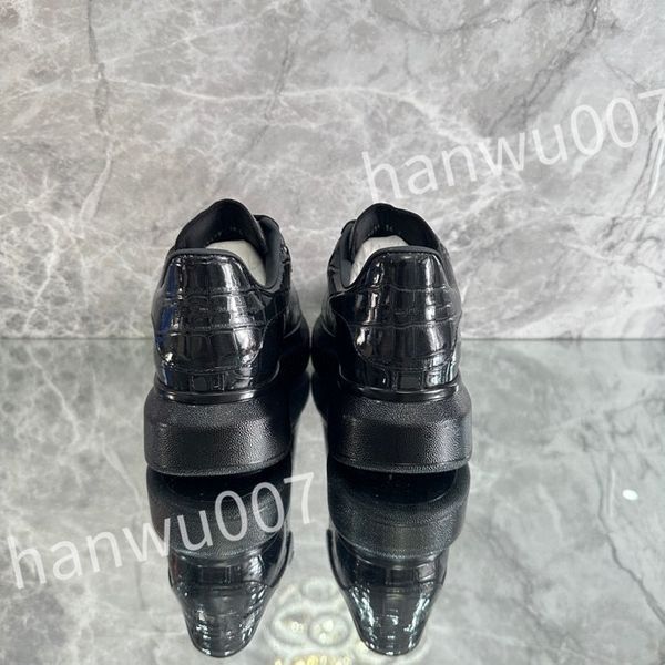 

new luxurys designer shoes thick sole elevated couple shoes leather canvas women's shoe casual breathable short boots sizes 35-46 xsd22, Black