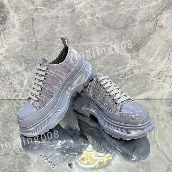 

2023 designer shoes mens womens shoes black white grey casual trainers outdoor sports sneakers size 35-46 xsd230429