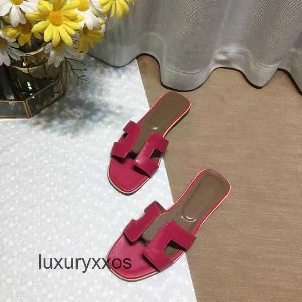 

ladies oran 2023 girl designer sandal slippers beach summer slipper brand classic leather fashion flat shoes heel flip flops tk8a