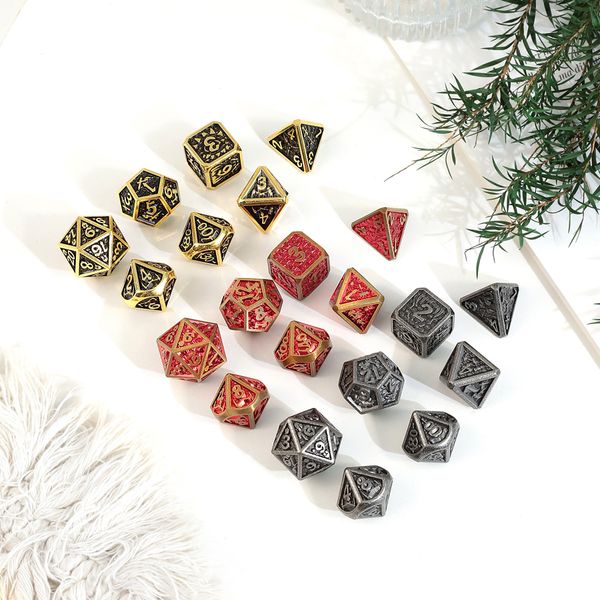

2023 new style 7pcs polyhedral loose gemstones dice set dungeons & dragons metal dice set dnd games customized rpg dice 8 colors wholesale, Black