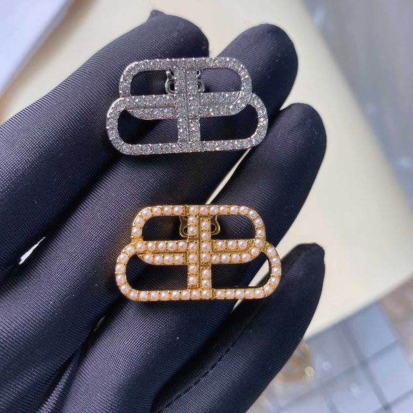 

designer b earrings trendy letter pearl studded with diamonds exudes a versatile luxurious premium runway style, Golden