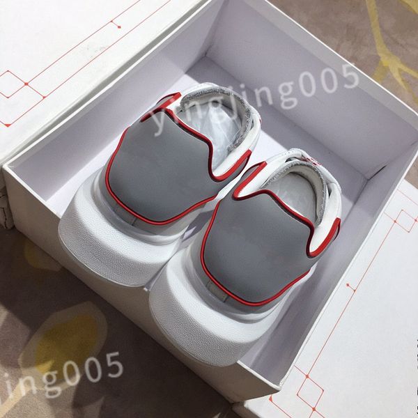 

2023 luxury out of office white shoes designer women sneakers mixed color lace up flat casual men spring autumn walking shoes size 35-45 hl2, Black