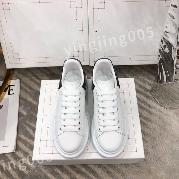 

luxury men and womens arrow couple walking sports mens brand-name sneakers ladies jogging shoe non-slip soles hl210601, Black