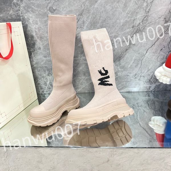 

2023 new luxurys fashion casual shoes boot men women design winter warm leather thick soled sock boots sports runners sneakers xsd221120, Black