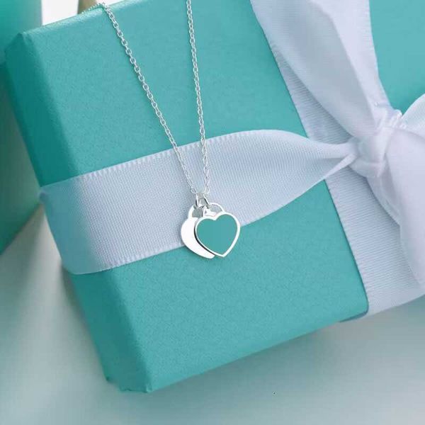 

fashion love heart designer necklace luxury jewelry stainless steel christmas day gift plated dainty silver chain 19mm pendant necklaces des