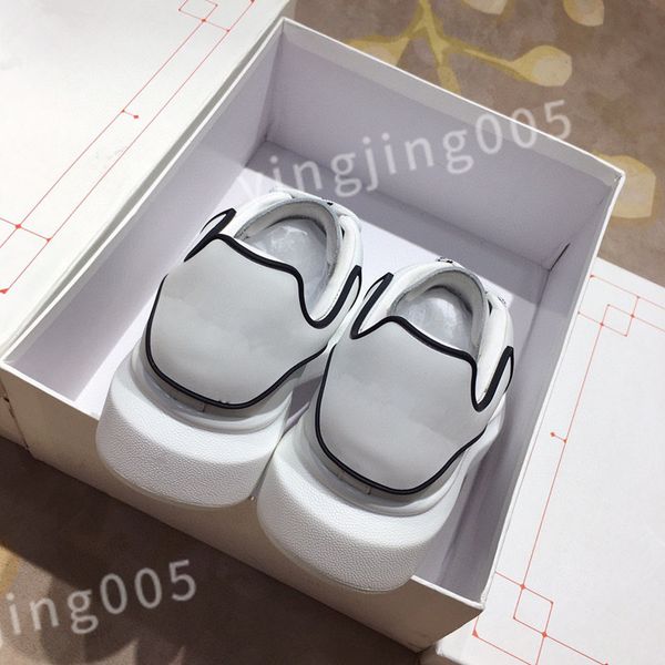 

2023 new luxury out of office white shoe designer women sneakers mixed color lace up flat casual men spring autumn walking shoes size 35-45, Black