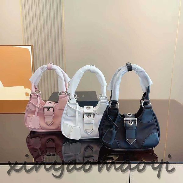 

designer hand bag leather moon bag solid color purse style stylish soft leather v104009 half moon