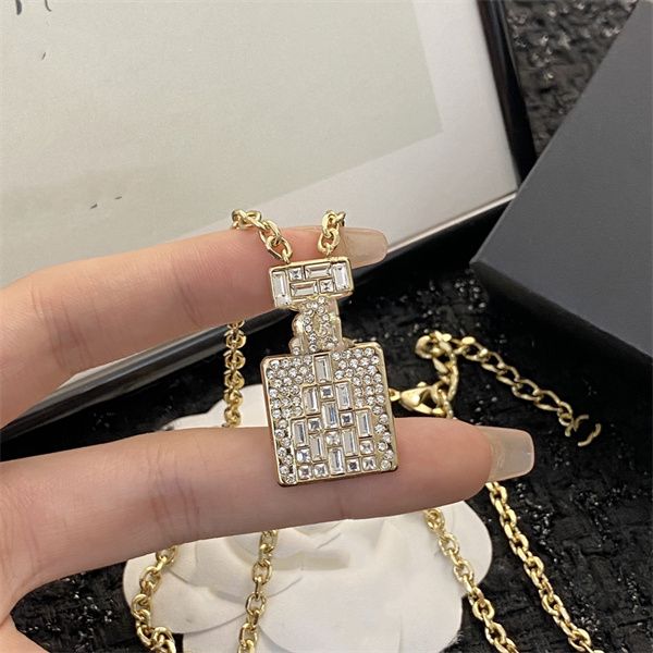 

20 style c-letter ccity cuban link chain pendant pearl necklaces brand designer necklaces for women man wedding party choker jewelry 1734, Silver