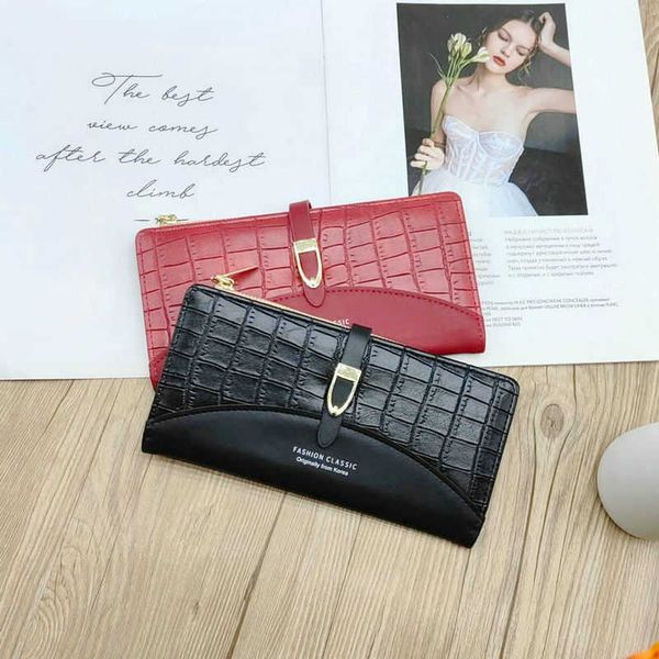 

2023 new women's long wallet with two fold side zipper strap and buckle splice crocodile