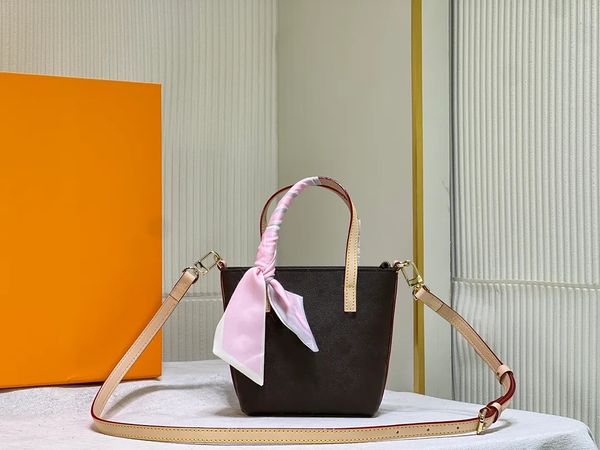 

classic outdoor bag women's shoulder bag color-changing yellow leather with silk scarf zippered playful and design-rich cross-body tote, Black;red