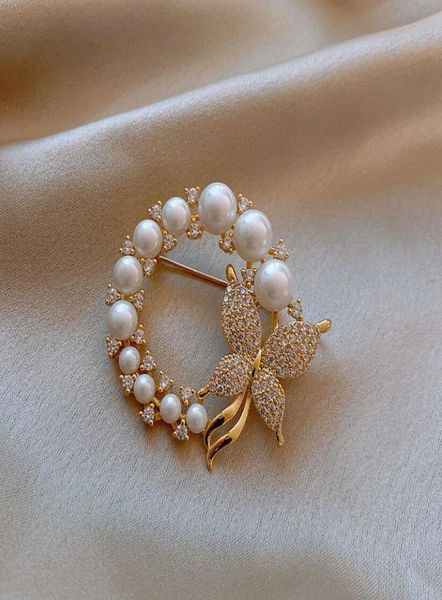 

gold silver diamond pearl butterfly brooches for women literary fan temperament wedding dress broch pin bride engagement pins clot7030556, Gray