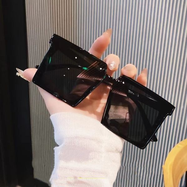 

large frame square prad glasses sunglasses show slimness, large face polarized glasses, trendy men's street ps, handsome sunglasses, White;black