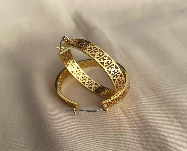 

new jewelry fashion hollowed out exquisite texture double tletter earrings4035622, Golden