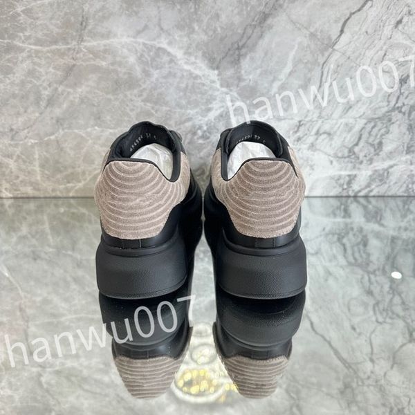 

2023 new women sport running shoes black fashion designer shoes outdoor fitness trainers sneakers black white men casual shoe xsd221126