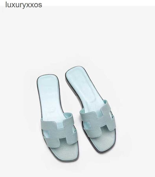 

celebrity sandals outerwear h women's oran genuine lady classic slipper summer designer fashion hh leather 2023 flat bottomed dh4s