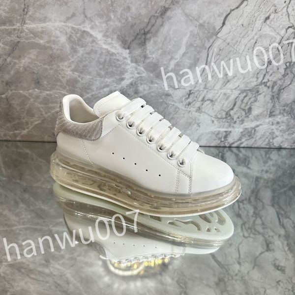 

2023 luxurys designer shoes running shoes thick sole small white shoes old dad shoes sole lace up canvas shoes street p style xsd221122, Black