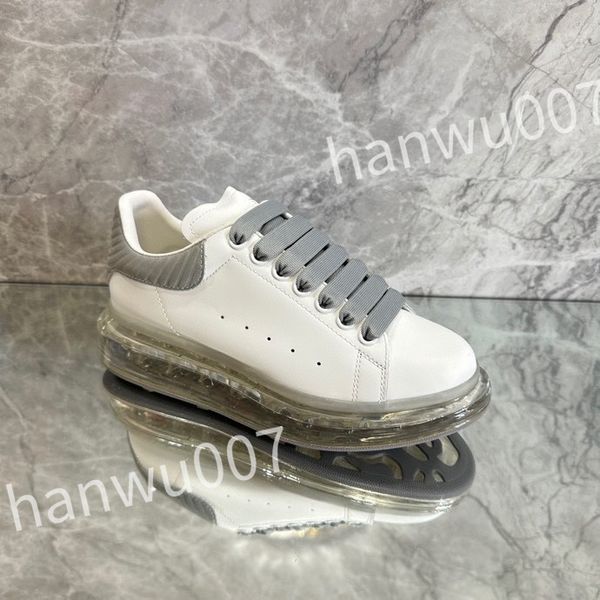 

2023 new luxury designer shoes running shoes thick sole small white shoes old dad shoes sole lace up canvas shoes street p style xsd221122, Black