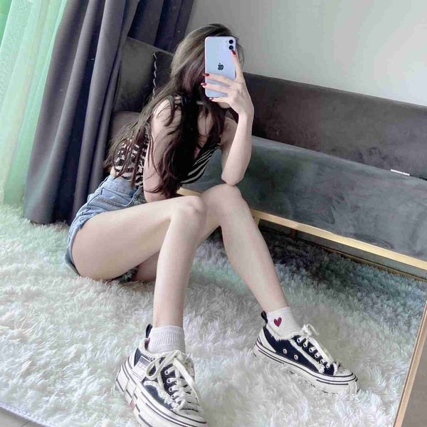 

vanness wu same vulcanized beggar shoes women's 2023 summer new leisure thick soled couple wooden chaff soled canvas shoes, Black